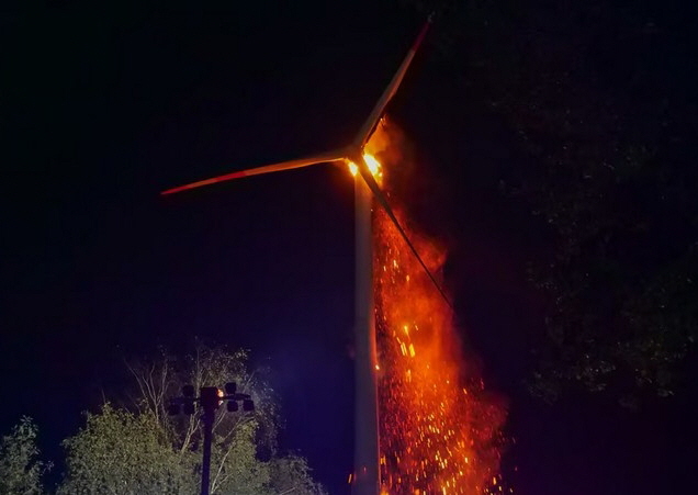 Risque d'incendie dans les zones forestières, source : capture d'écran